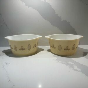 Vintage Pyrex Cinderella buffet twin casserole dishes Pyrex 473 1959